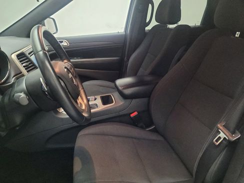 Used 2016 Jeep Grand Cherokee Laredo w/ Quick Order Package 23E image 17