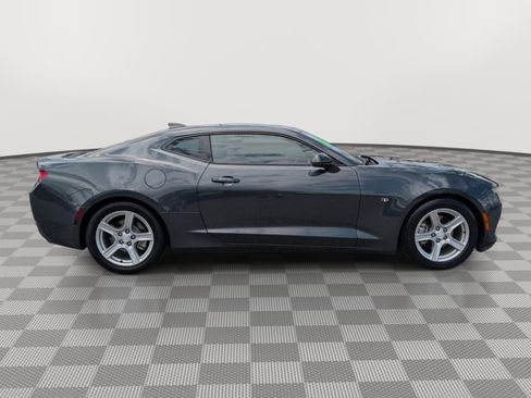 Used 2018 Chevrolet Camaro LS w/ Technology Package RWD image 6