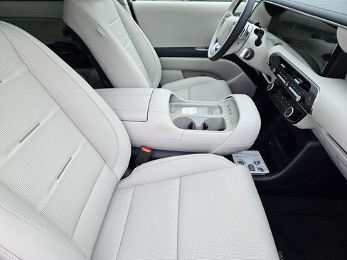 New 2026 Hyundai Palisade Calligraphy FWD image 14