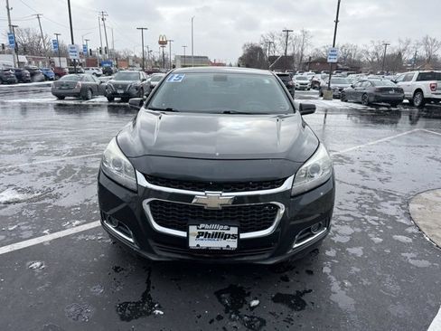Used 2015 Chevrolet Malibu LT w/ Leather Package image 2