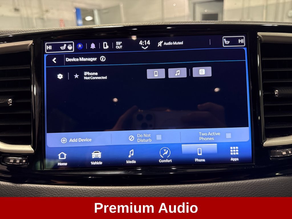 Used 2023 Chrysler Pacifica Touring-L FWD image 12