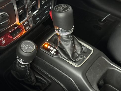 New 2025 Jeep Wrangler Unlimited Rubicon 392 image 21