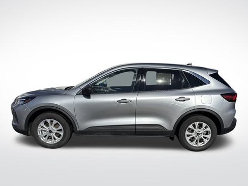 Used 2024 Ford Escape Active w/ Cold Weather Package image 13