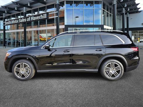 Certified 2025 Mercedes-Benz GLS 450 4MATIC image 2