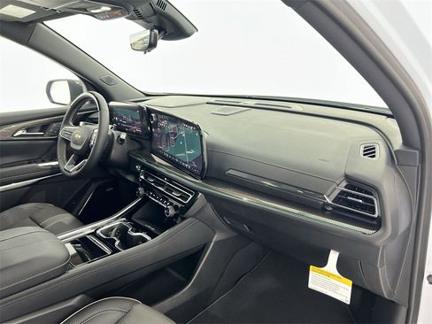 New 2026 Chevrolet Traverse High Country image 27
