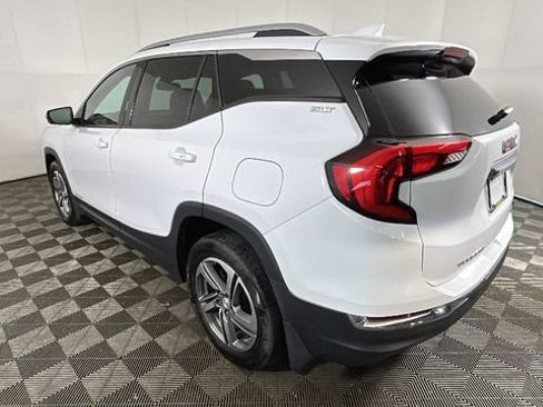 Used 2020 GMC Terrain SLT w/ Preferred Package AWD/4WD image 4