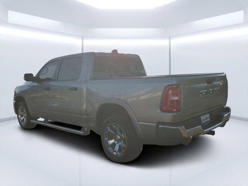 Used 2025 RAM 1500 Big Horn AWD/4WD image 5