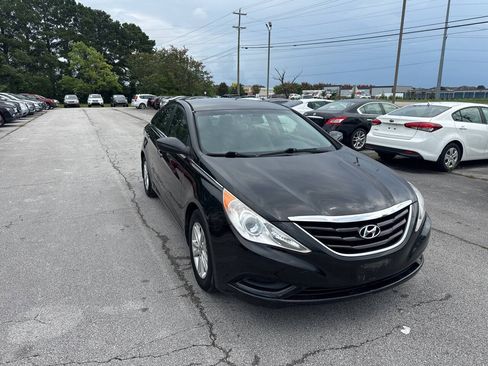 Used 2012 Hyundai Sonata GLS w/ Popular Equipment Pkg FWD image 3
