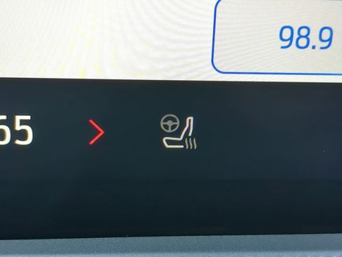 Certified 2025 Ford Explorer ST-Line w/ Premium Package image 22