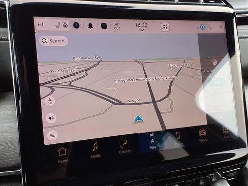 Used 2022 Jeep Grand Cherokee Overland w/ Luxury Tech Group IV image 23