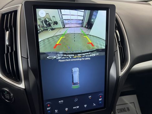 Used 2023 Ford Edge SEL w/ Convenience Package image 22