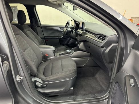 Used 2024 Ford Escape Active AWD/4WD image 27