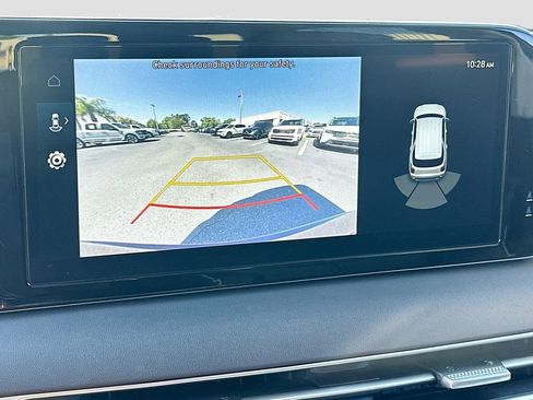 Used 2024 Hyundai Palisade SEL FWD image 14