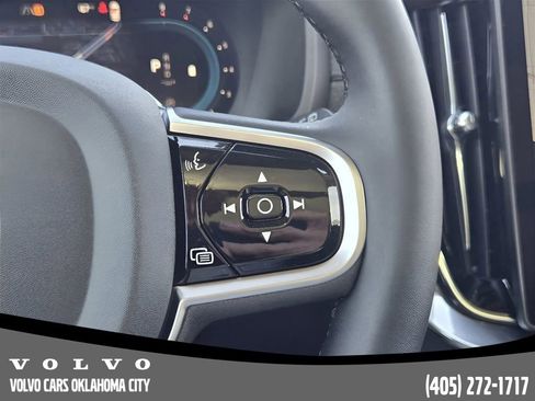 Used 2025 Volvo XC90 B6 Plus w/ Protection Package Premier image 24