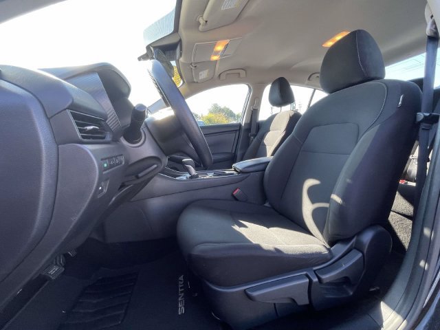 Used 2025 Nissan Sentra S FWD image 16