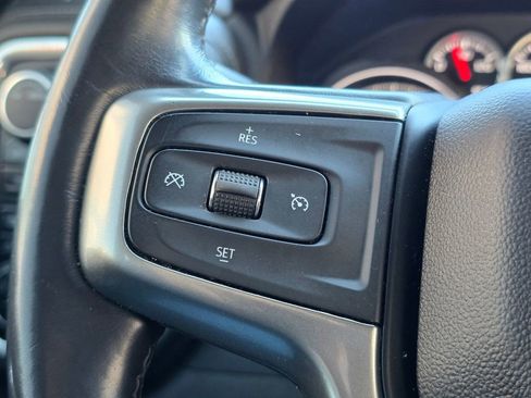 Used 2022 Chevrolet Silverado 1500 LTZ AWD/4WD image 33