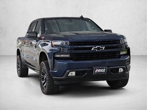 Used 2022 Chevrolet Silverado 1500 RST AWD/4WD image 3