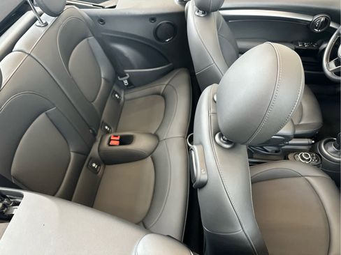 Used 2023 MINI Cooper S image 19