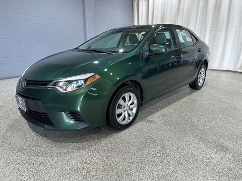 Used 2014 Toyota Corolla LE FWD image 4
