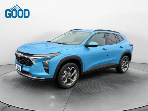 New 2026 Chevrolet Trax LT image 1