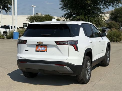 New 2026 Chevrolet Equinox LT w/ Convenience Package II image 4