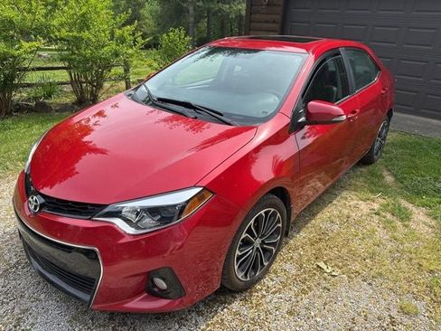 Used 2014 Toyota Corolla S FWD image 1