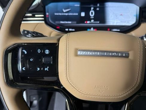 Used 2025 Land Rover Range Rover Sport Autobiography AWD/4WD image 18
