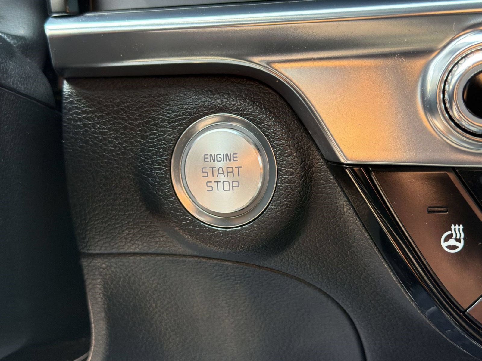 Used 2024 Kia Telluride SX Prestige X-Pro AWD/4WD image 15