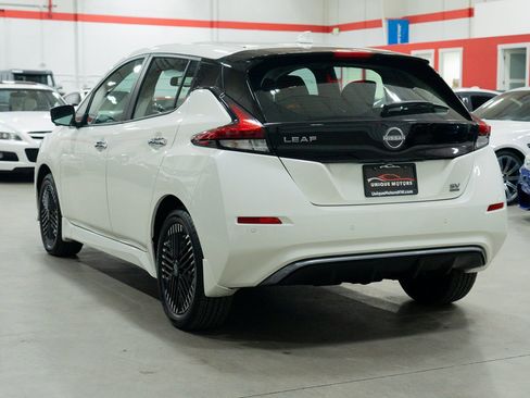 Used 2025 Nissan Leaf SV Plus image 4