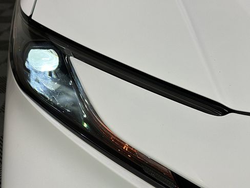 Used 2025 Toyota Camry LE image 7