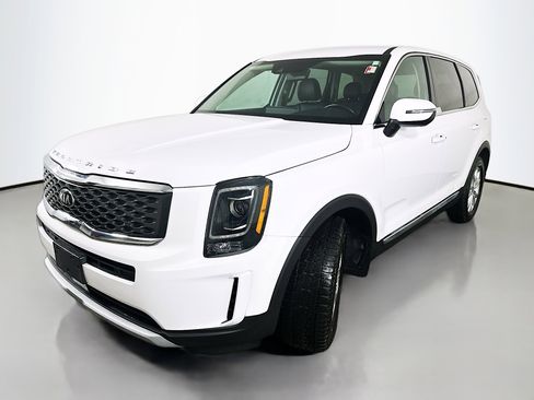 Certified 2021 Kia Telluride LX image 3