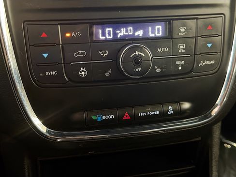 Used 2019 Dodge Grand Caravan GT FWD image 22