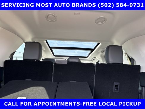 New 2026 Ford Expedition Active image 17