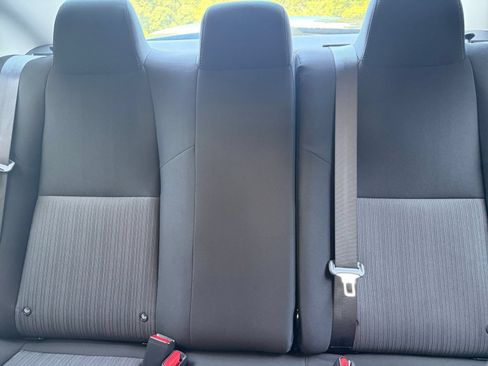 Used 2025 Nissan Sentra SV FWD image 36