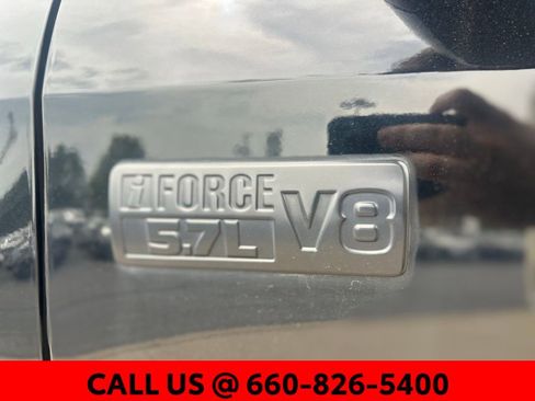 Used 2020 Toyota Tundra SR5 w/ SR5 Upgrade Package image 11