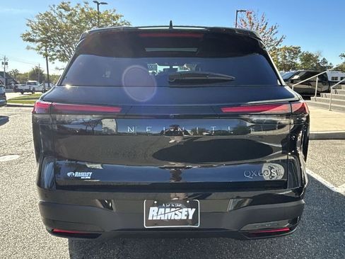 New 2026 INFINITI QX60 Sport w/ Dark Cargo Package image 17