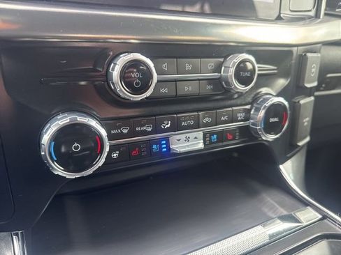 Used 2023 Ford F150 Lariat w/ Equipment Group 502A High image 5