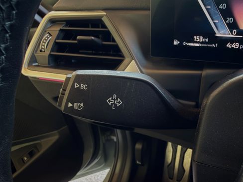 Used 2023 BMW M340i xDrive w/ Premium Package image 25