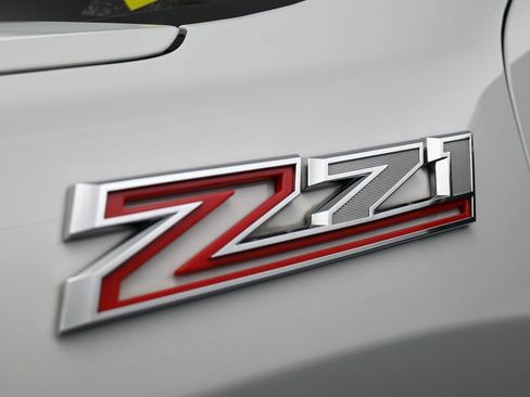 Used 2022 Chevrolet Silverado 1500 Custom Trail Boss image 28