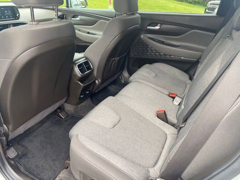 Used 2020 Hyundai Santa Fe SE FWD image 21