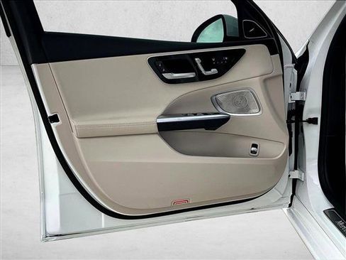 Used 2026 Mercedes-Benz C 300 Sedan image 18
