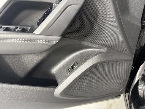 Used 2025 Audi Q5 Premium Plus w/ Premium Plus AWD/4WD image 10