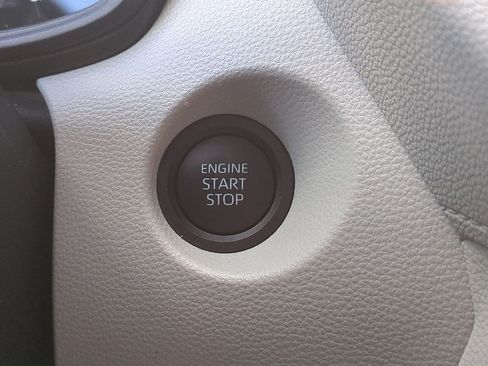 Certified 2026 Toyota Corolla Cross LE FWD image 26
