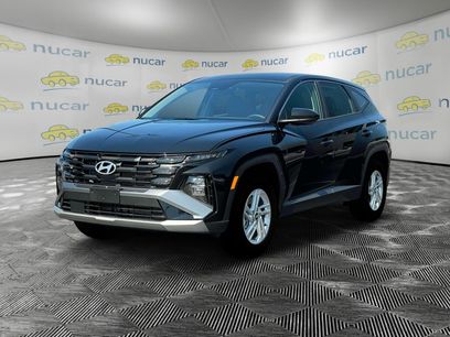 New 2025 Hyundai Tucson SE
