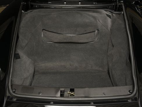 Used 1995 Porsche 911 Carrera RWD image 11
