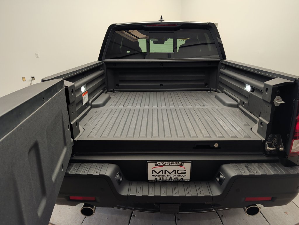 Used 2023 Honda Ridgeline RTL-E image 40