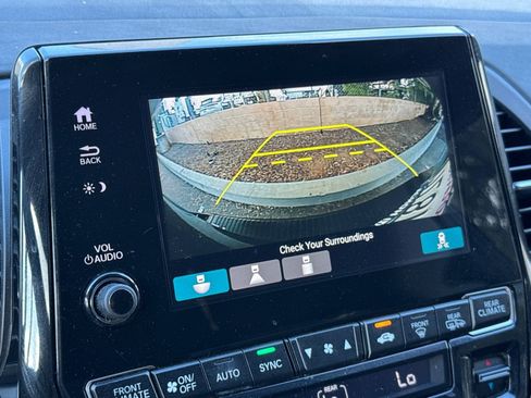Used 2019 Honda Odyssey EX-L image 18