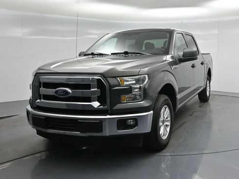 Used 2017 Ford F150 XLT RWD image 48