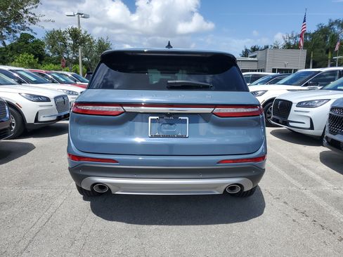 Certified 2024 Lincoln Corsair FWD image 5