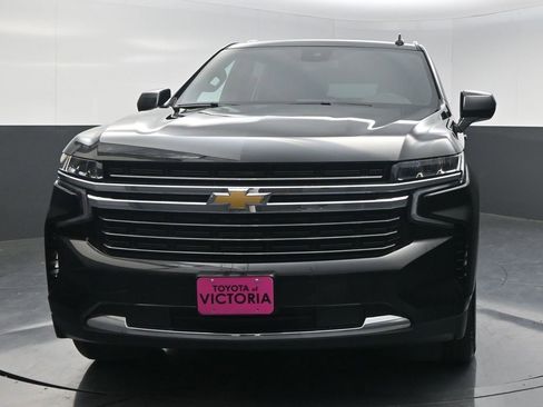 Used 2024 Chevrolet Suburban LT image 17